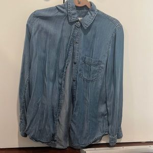 Rails Relaxed Chambray - Size Small